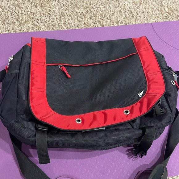 NWOT High Sierra Black/Red Rugged Laptop Briefcase Shoulder Strap Rare/Sample - Picture 1 of 7